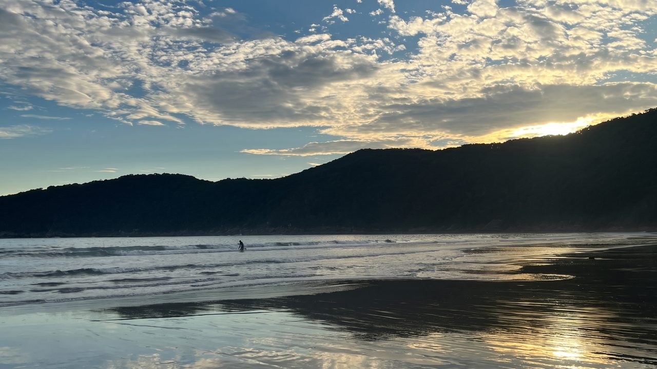 Turismo na Baixada Santista · comercial
